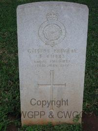 Dar Es Salaam War Cemetery - Cutts, E